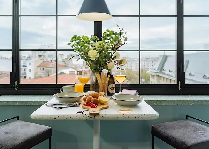 Cloud 8 - 180 View Apartment *