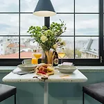 Cloud 8 - 180 View Apartament *