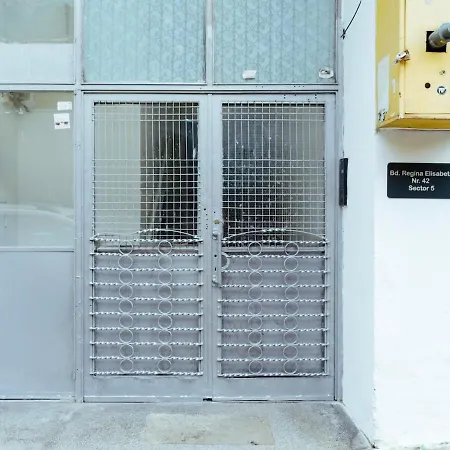 Cloud 8 - 180 View Apartament *