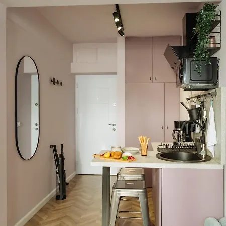 Apartment Cloud 8 - 180 View