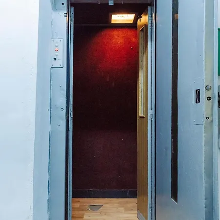 Cloud 8 - 180 View * Bucharest