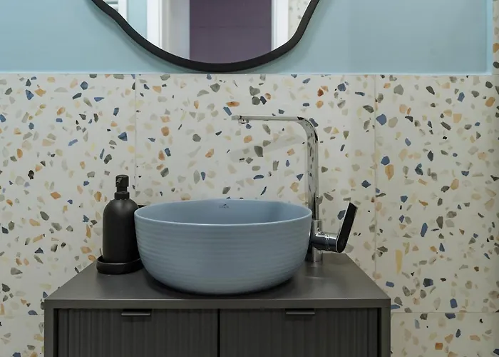 Cloud 8 - 180 View *