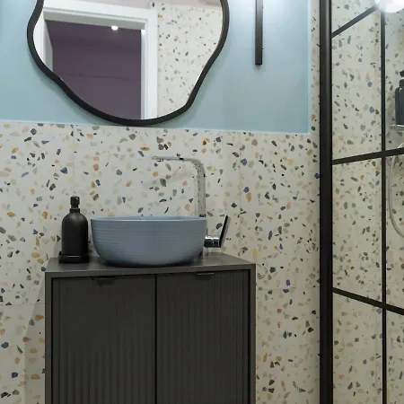 Cloud 8 - 180 View *